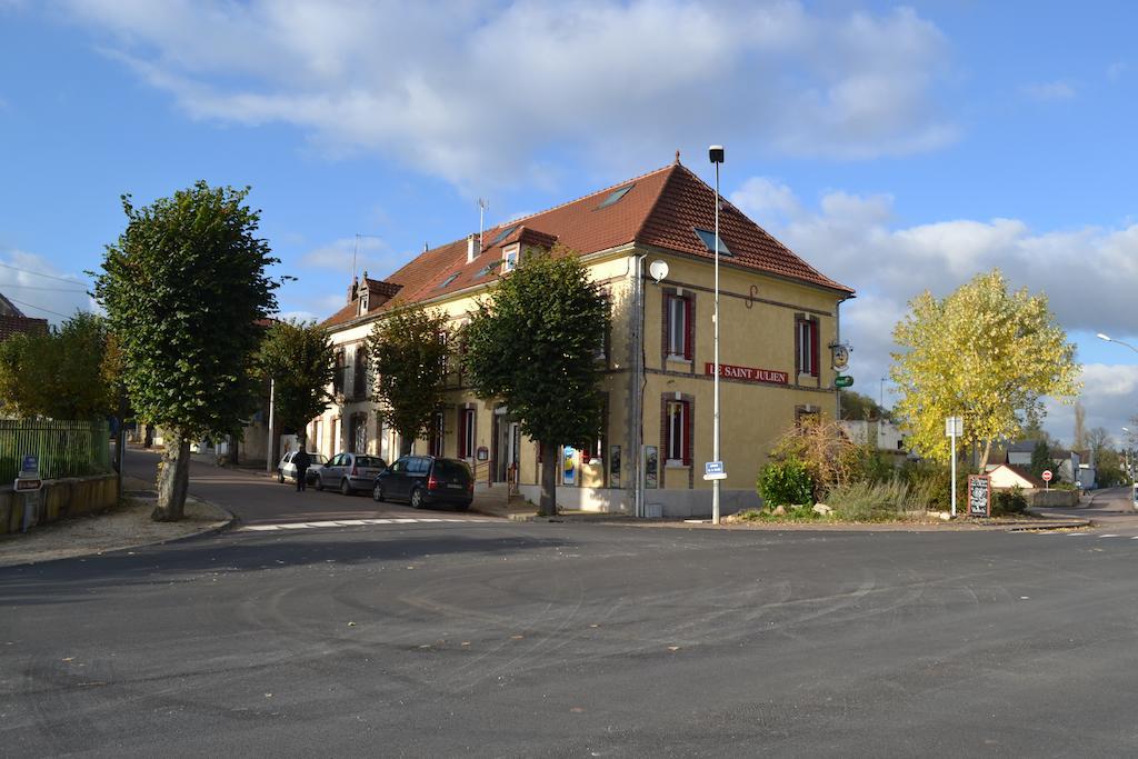 Hotel Le Saint Julien Exterior photo