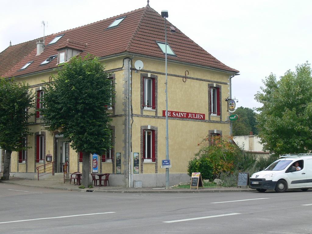 Hotel Le Saint Julien Exterior photo